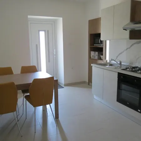 Martinka Apartmán Jelsane